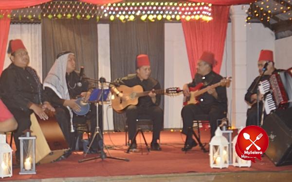 Buffet Ramadhan Restoran Rebung