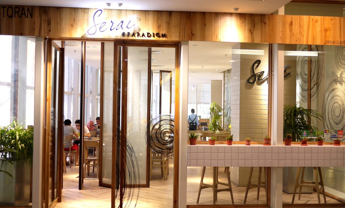 Menu Menarik di Restoran Serai@Paradigm Mall. Jangan Lupa Cuba Nasi Kerabu Ayam Percik!