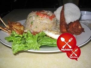 kunang-kunang nasi goreng