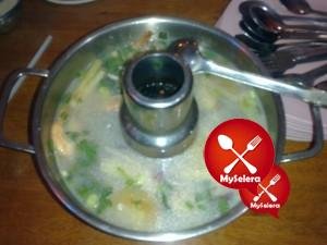 tomyam top seafood